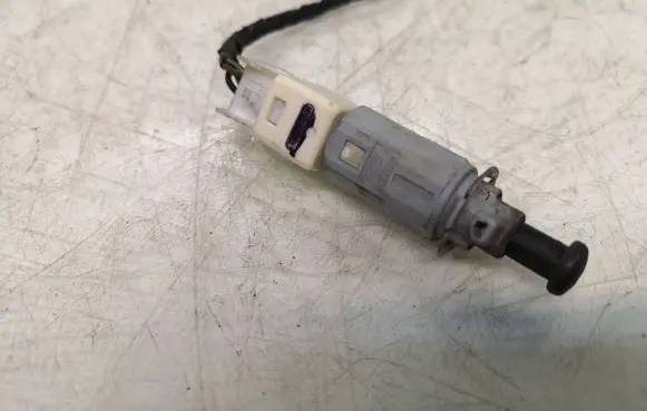 Mitsubishi Colt Brake pedal sensor switch MR977584