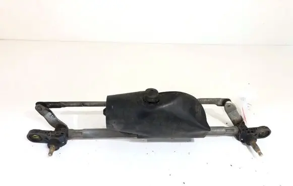 Front wiper linkage and motor