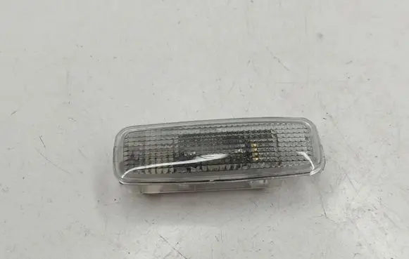 Audi A6 S6 C6 4F Front seat light 4D947105
