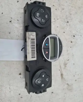 Renault Scenic II - Grand scenic II Climate control unit 8200265572