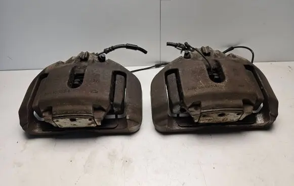BMW 5 F10 F11 Front brake caliper Bmw6030348