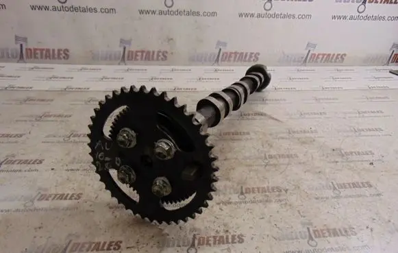 Toyota Avensis T270 Camshaft 