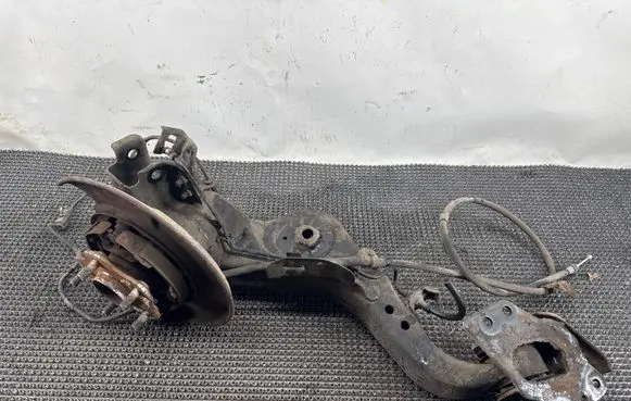 Nissan Qashqai Rear wheel hub 