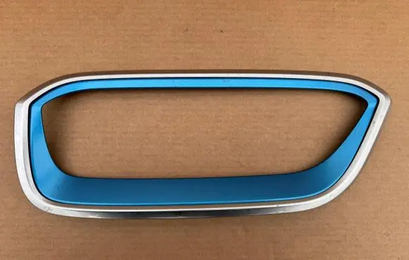 BMW i3 Front bumper upper radiator grill 7375883