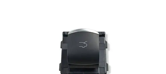 Alfa Romeo Stelvio Tailgate opening switch 