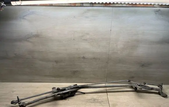Mercedes-Benz Vito Viano W639 Front wiper linkage and motor A6398200140 405148 3072F