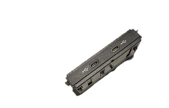 Volkswagen PASSAT B8 USB socket connector 5NA035700
