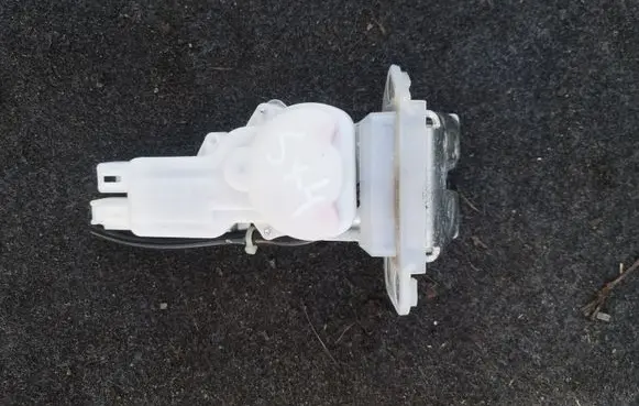 Suzuki SX4 Tailgate/trunk/boot lock/catch/latch