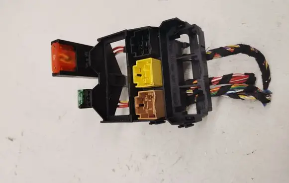 Porsche Macan (95B) Fuse module 8K0937545B