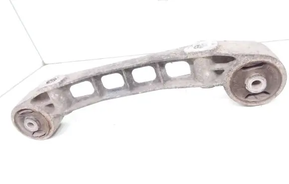 Mercedes-Benz Vito Viano W639 Rear differential/diff mount bracket A6393530347