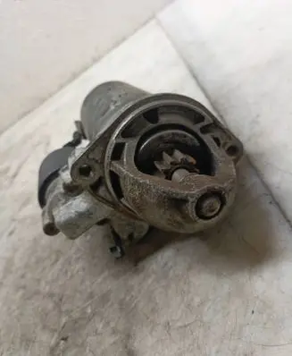 Mercedes-Benz Sprinter W901 W902 W903 W904 Starter motor 1005831427