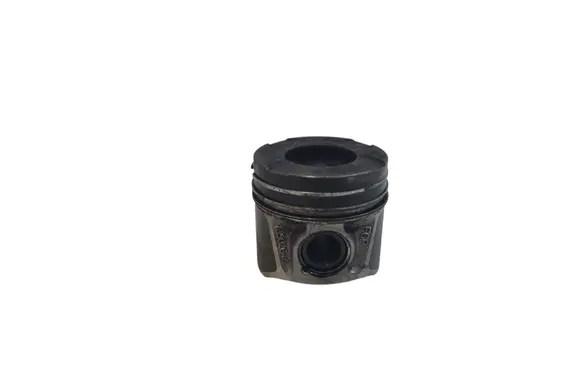 Opel Combo C Piston 