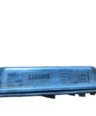 Volvo XC90 Engine control unit/module 08675761