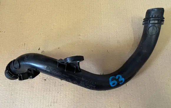 Skoda Octavia Mk3 (5E) Engine coolant pipe/hose 04L121071H