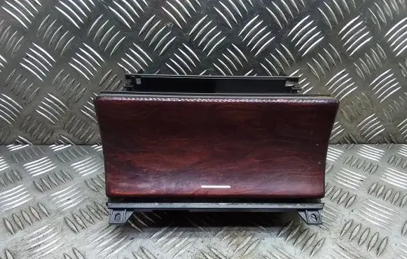 Ashtray (front)