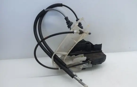Hyundai Sonata Rear door lock
