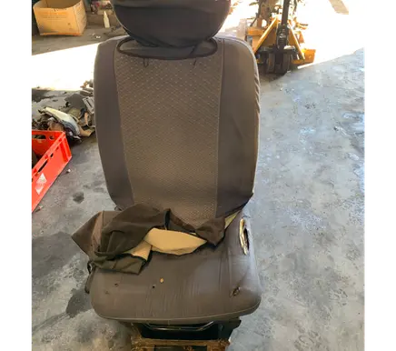 Renault Master II Front driver seat 