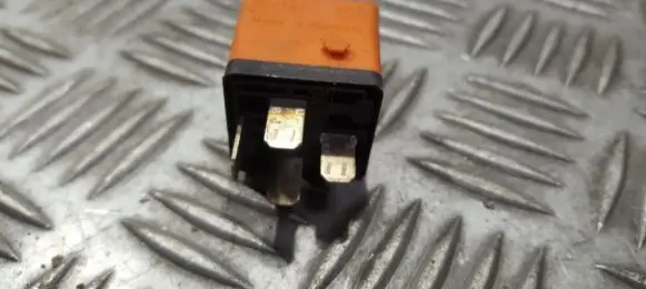 Fiat Multipla Other relay 0332014456