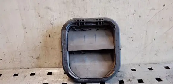 Fiat Ducato Quarter panel pressure vent 