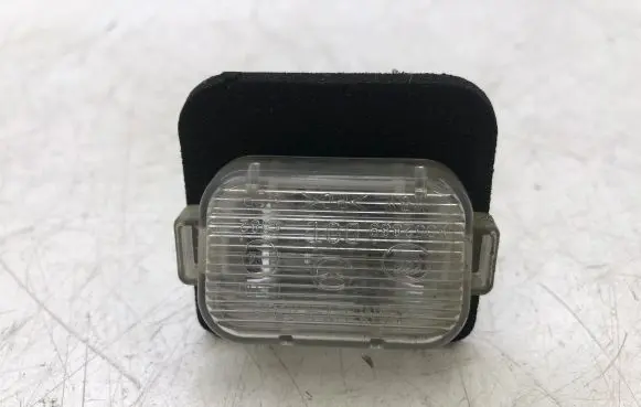Mazda 3 III Number plate light