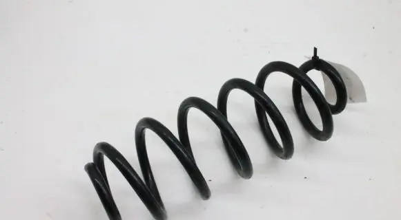Toyota Prius+ (ZVW40) Rear coil spring
