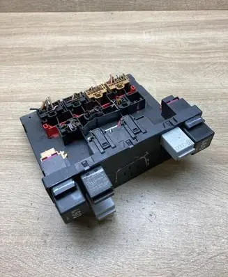 Volkswagen PASSAT B6 Comfort/convenience module 3C0937049D