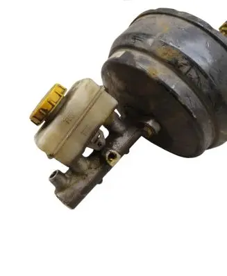 Subaru Impreza I Brake booster 86206305
