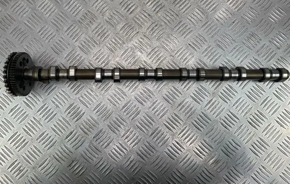 BMW X5 E70 Camshaft 7791579 7790599