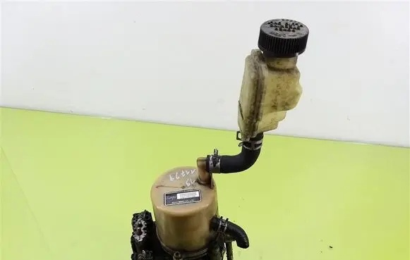 Mazda 3 I Power steering pump 995116052