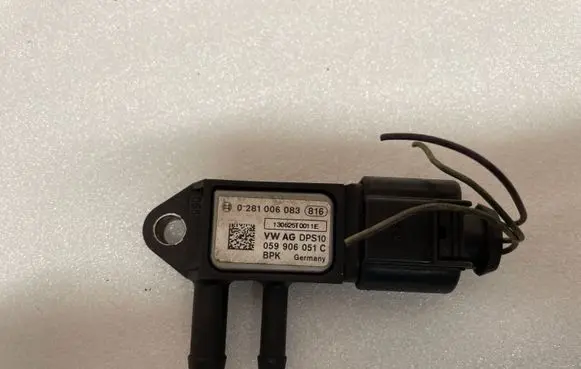 Audi A3 S3 8V Exhaust gas pressure sensor 059906051C