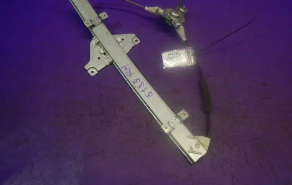 Chevrolet Lacetti Rear door window regulator with motor