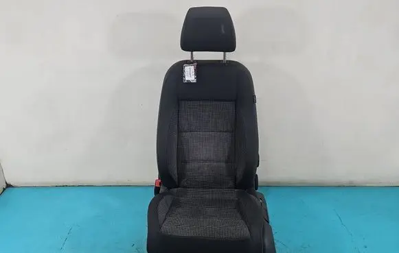 Volkswagen Touran I Front driver seat IMPRK1555159