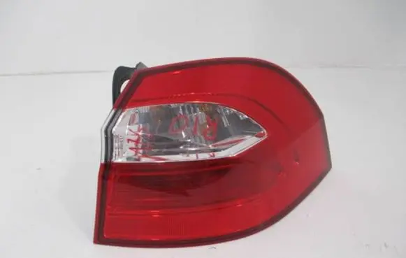 KIA Rio Rear/tail lights 924021W2R