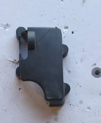 Volkswagen Polo VI Engine cover (trim) 05C103729