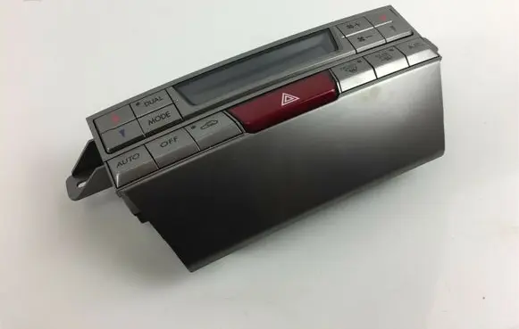 Subaru Legacy Climate control unit 72311AJ030 Z2248