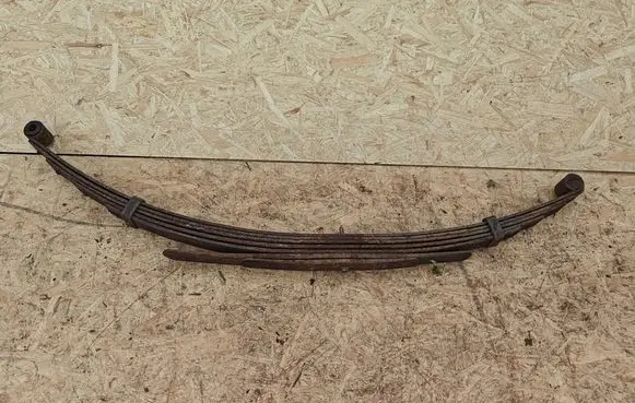 Nissan Patrol 260 Front leaf spring 
