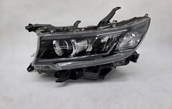 Toyota Land Cruiser (J150) Headlight/headlamp 60-266