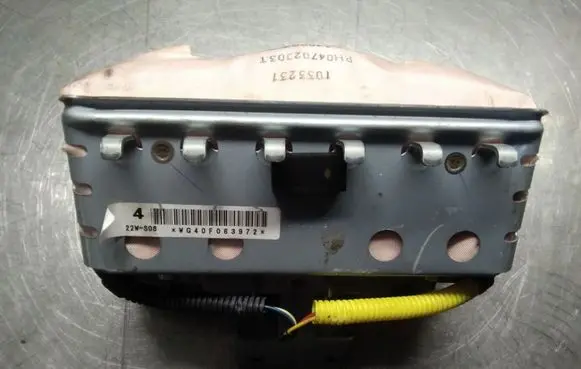 Subaru Legacy Passenger airbag 22WS08 1033231