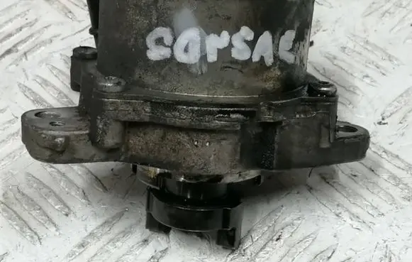 Opel Corsa E Vacuum pump