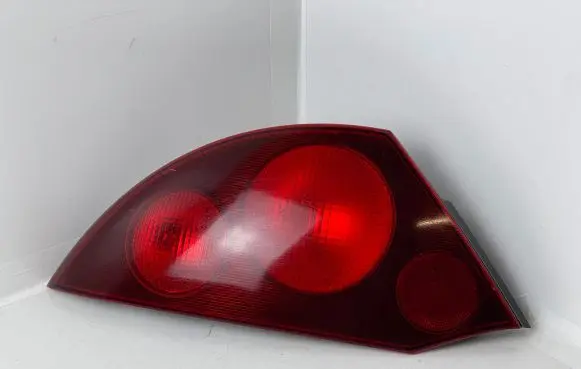 Mitsubishi Eclipse Rear/tail lights R2162