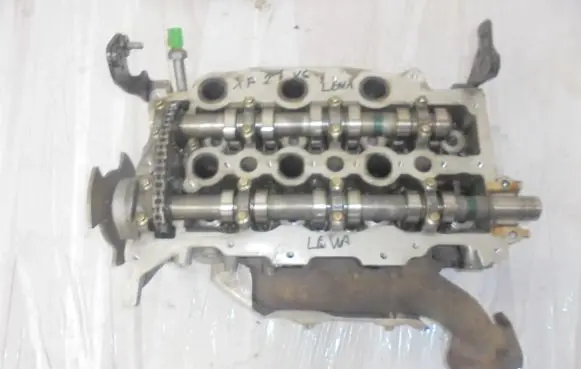 Jaguar XF Engine head 4R8Q6C064AH