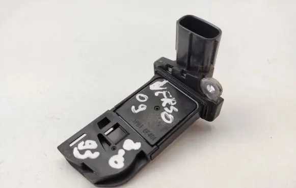 Toyota Verso Mass air flow meter 2220426010