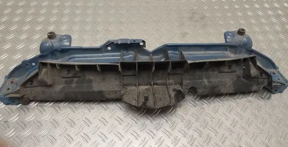 Toyota Yaris Top upper radiator support slam panel