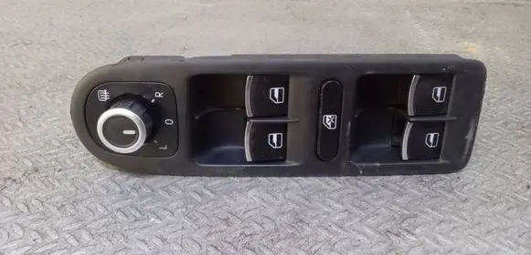 Volkswagen Golf VI Electric window control switch 5K0867255A