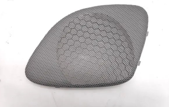 Side speaker trim/cover