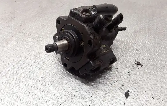 Alfa Romeo 156 Fuel injection high pressure pump 0445010072