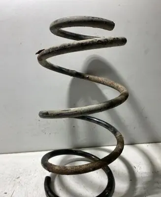 BMW 5 E39 Front coil spring