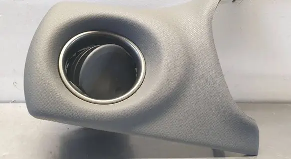 Toyota Yaris Dashboard side air vent grill/cover trim 554040D070
