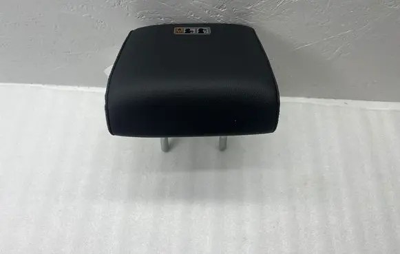 Hyundai Ioniq Rear seat headrest 