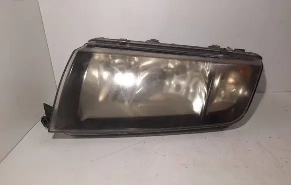 Skoda Fabia Mk1 (6Y) Headlight/headlamp